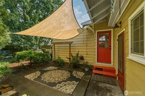 Exterior - 420 E Pine St, Walla Walla, WA 99362 photo 10 of 13