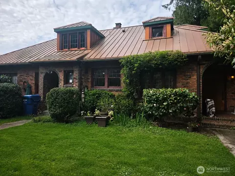 11217 2nd Ave NW, Seattle, WA 98177