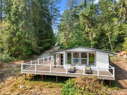 10711 Edgewood Dr Anderson Is, Anderson Island, WA 98303