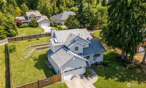 811 Shannon St, Steilacoom, WA 98388