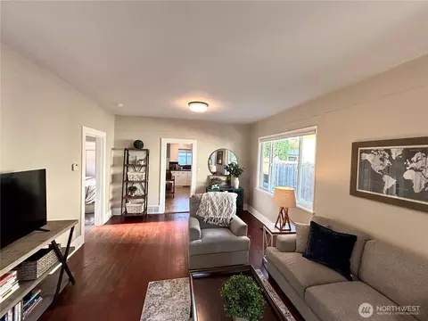 Living - 1706 N 50th St, Seattle, WA 98103 photo 2 of 5