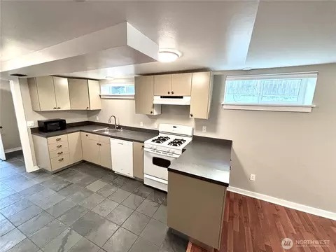 Kitchen - 1706 N 50th St, Seattle, WA 98103 photo 4 of 4