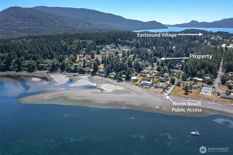 View/Area - 82 Spruce St, Eastsound, WA 98245 photo 2 of 2