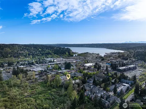 18200 73rd Ave NE #A-311, Kenmore, WA 98028