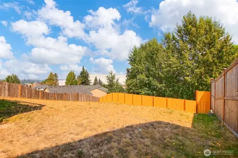 Exterior - 4019 202nd St E, Spanaway, WA 98387 photo 5 of 7