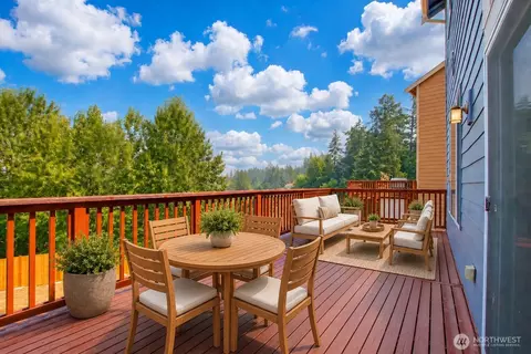 Exterior - 4019 202nd St E, Spanaway, WA 98387 photo 3 of 7