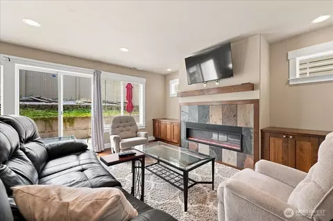 121 Vineyard Ln #A, Chelan, WA 98816