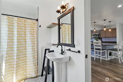 Bath - 14918 75th Street Ct E, Sumner, WA 98390 photo 1 of 5