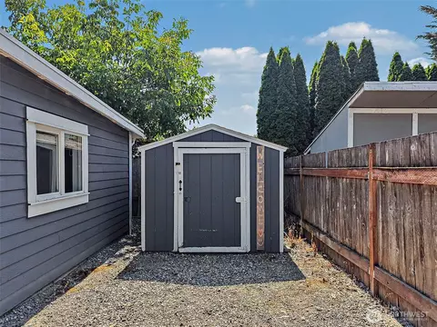 Exterior - 14918 75th Street Ct E, Sumner, WA 98390 photo 8 of 8