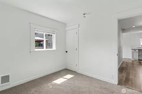 Bedroom - 14918 75th Street Ct E, Sumner, WA 98390 photo 2 of 4