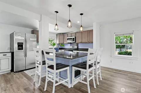 Kitchen - 14918 75th Street Ct E, Sumner, WA 98390 photo 1 of 6