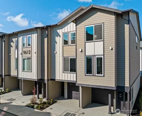 16830 20th Ave W #F5, Lynnwood, WA 98037