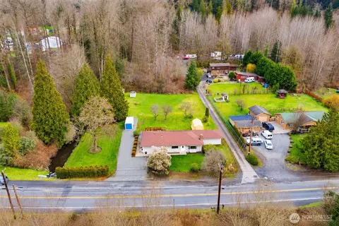 154 SE Nn Se Jones Rd, Renton, WA 98058
