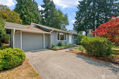 Exterior - 13611 62nd Ave SE, Everett, WA 98208 photo 3 of 8