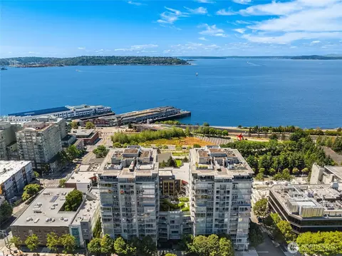 2929 1st Ave #PH5, Seattle, WA 98121