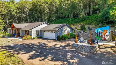 Exterior - 210 Echo Ln, Longview, WA 98632 photo 13 of 14