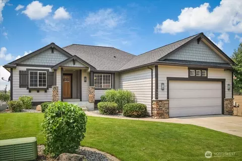 7820 S Parway Ln, Cheney, WA 99004
