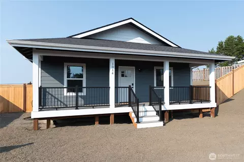 1014 E Delilah Rose Ln, Westport, WA 98595