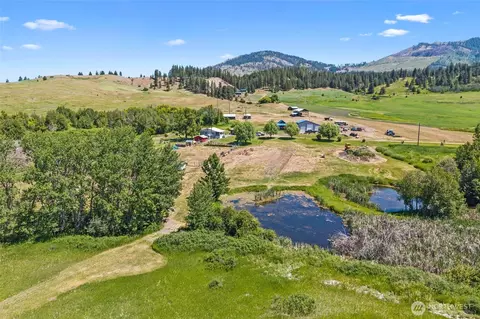 5787 Fruitland Valley Rd, Fruitland, WA 99129