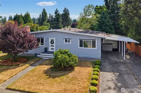 16418 125th Ave SE, Renton, WA 98058