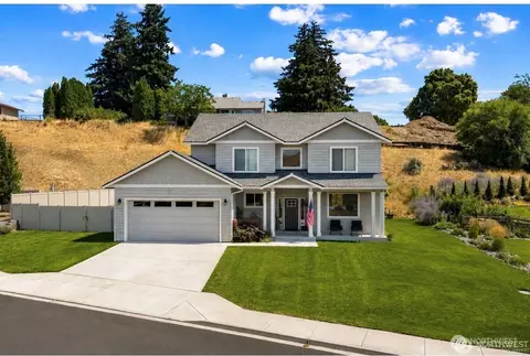3113 NW Delcon Ct, East Wenatchee, WA 98802