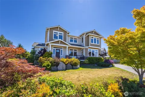 2019 29th Pl, Anacortes, WA 98221