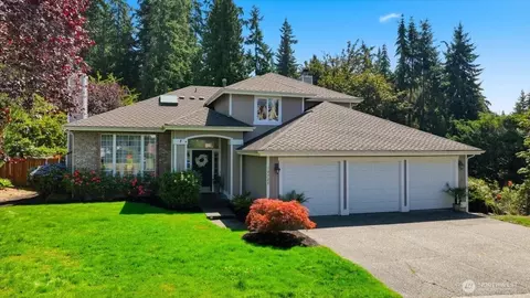 12727 52nd Pl W, Mukilteo, WA 98275