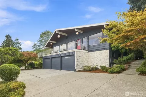 7615 S 115th St, Seattle, WA 98178