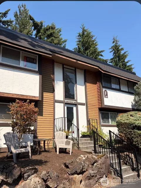 7305 224th St SW #F6, Edmonds, WA 98026