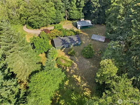 5536 NE Falcon Ridge Ln, Poulsbo, WA 98370