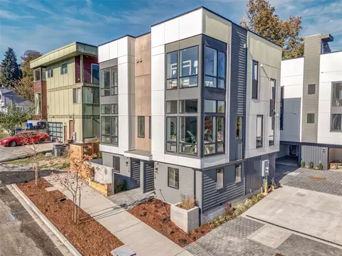 3212 S B S Dawson St, Seattle, WA 98118