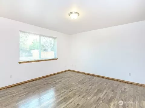 Living - 413 Kensington Ave NW, Orting, WA 98360 photo 5 of 5