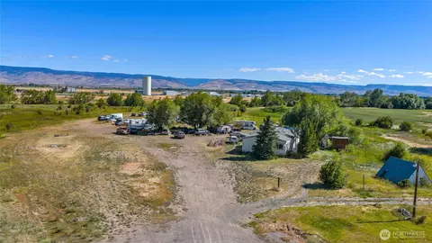 1215 E Sanders Rd, Ellensburg, WA 98926