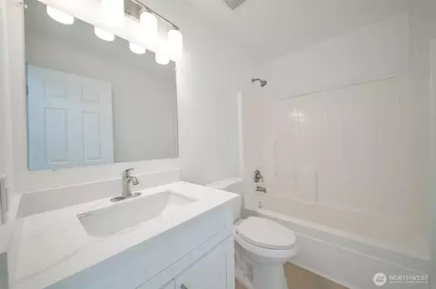 Bath - 304 Eldredge Ct NW, Orting, WA 98360 photo 1 of 2