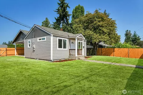 1783 S 41st St, Tacoma, WA 98418