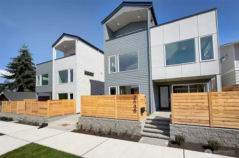 2648 41st Ave SW, Seattle, WA 98116