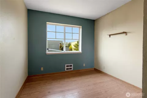 Bedroom - 1735 28th Ave S, Seattle, WA 98144 photo 1 of 4
