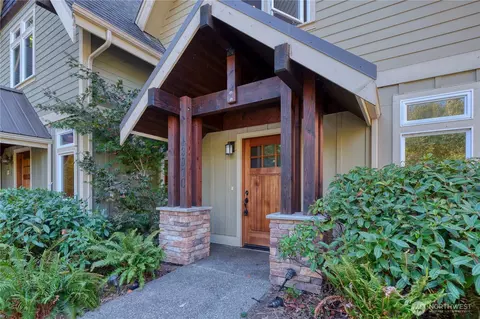 1307 Pelican Pl #C, Point Roberts, WA 98281