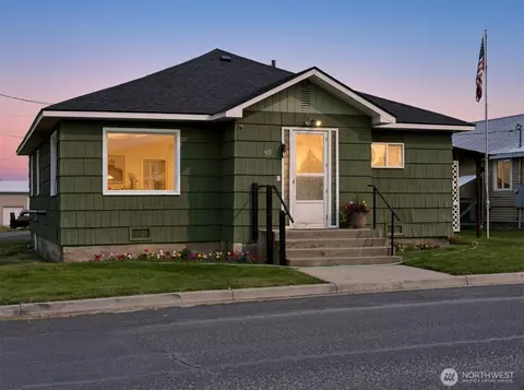 511 SE Brace St, Wilbur, WA 99185