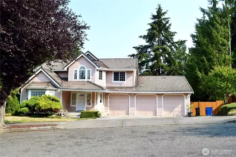 1605 27th Ave SE, Puyallup, WA 98374