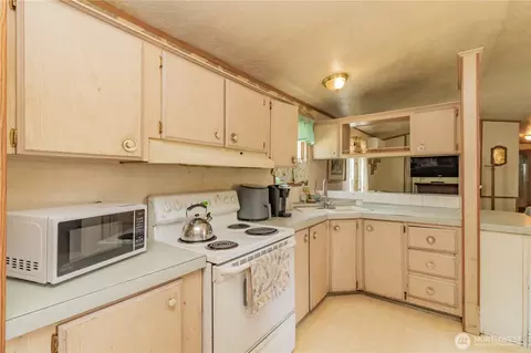 Kitchen - 4403 249th St E, Spanaway, WA 98387 photo 1 of 1