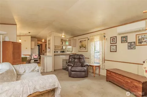 Living - 4403 249th St E, Spanaway, WA 98387 photo 2 of 2