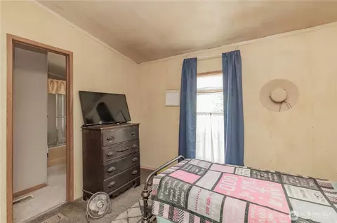Bedroom - 4403 249th St E, Spanaway, WA 98387 photo 1 of 2