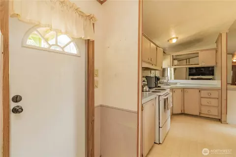 Entry Way - 4403 249th St E, Spanaway, WA 98387 photo 1 of 1