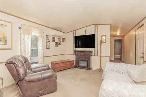 Living - 4403 249th St E, Spanaway, WA 98387 photo 1 of 2