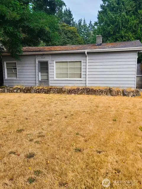108 NE 157th St, Shoreline, WA 98155