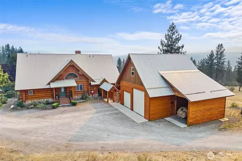 3259 B Highway 25 S, Gifford, WA 99131