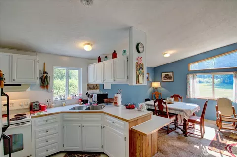 Kitchen - 8840 Haystack Rd, Concrete, WA 98237 photo 3 of 3