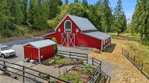 Exterior - 4005 276th St E, Spanaway, WA 98387 photo 2 of 5
