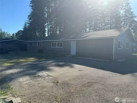 30 E Sylvan Heights Ln, Shelton, WA 98584